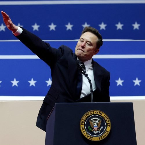 Musk ameaça retaliar senadores que não votarem a favor de indicados de Trump ao governo, diz revista