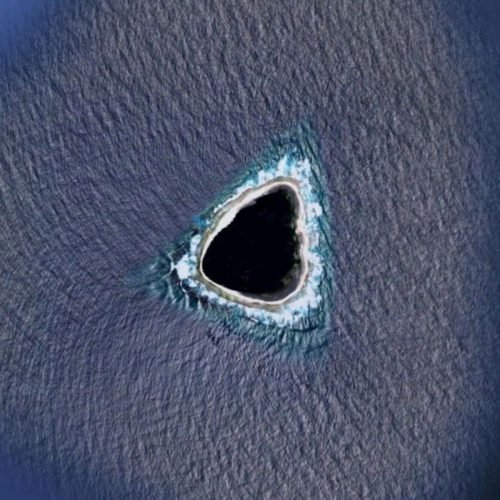 Ilha Vostok: o local desabitado confundido com um ‘buraco negro’ no Oceano Pacífico