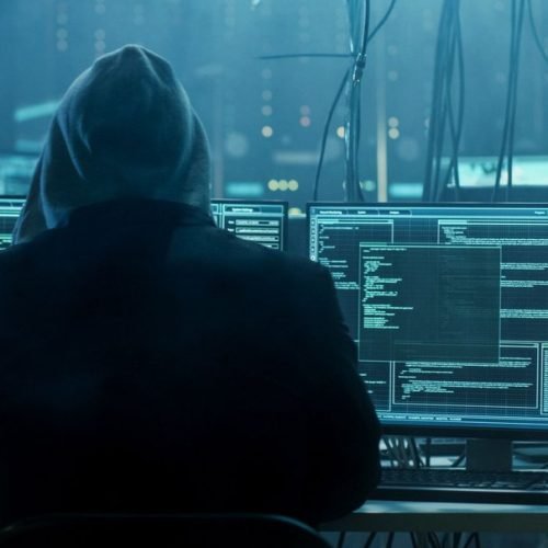 Contocast ‘O Golpe Tá Aí’ vai te ensinar a se livrar de golpistas online