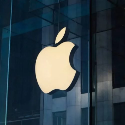 Apple aposta alto na produção local (e na IA) – The BRIEF