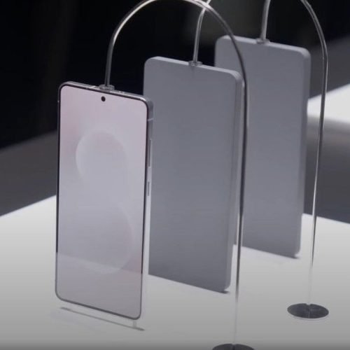 Vazamento revela possíveis imagens e specs do Galaxy S25 Edge; confira