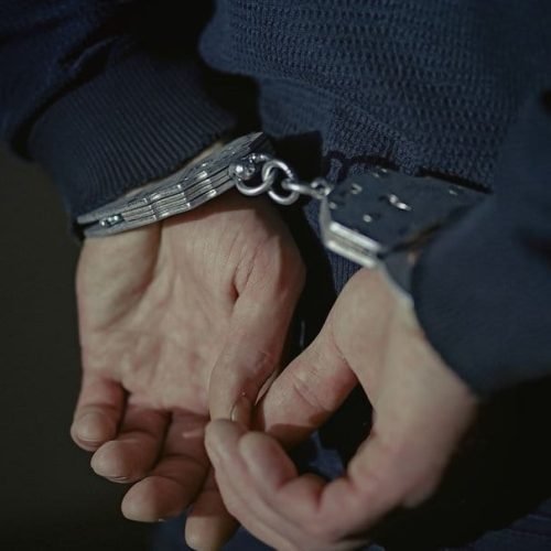 MP denuncia três envolvidos em lavagem de R$ 6 bilhões para o PCC por meio de fintechs