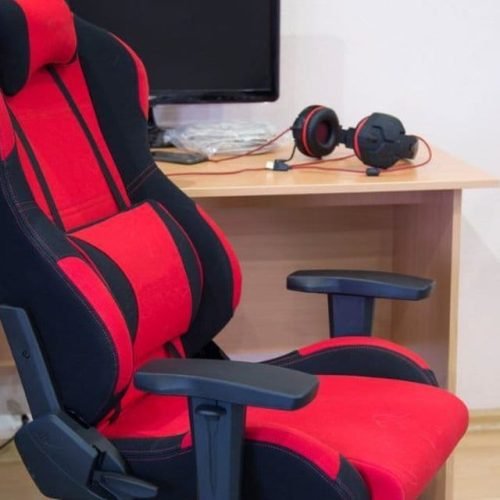 Cadeiras Gamer com desconto no Magazine Luiza; confira opções Thunder, XT Racer, TGT e mais