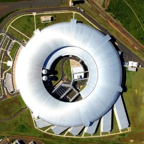 Sirius: acelerador de partículas brasileiro será usado para analisar rochas do pré-sal