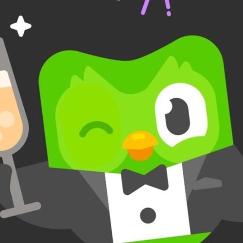 Após mudar foco para IA, Duolingo pode substituir funcionários humanos