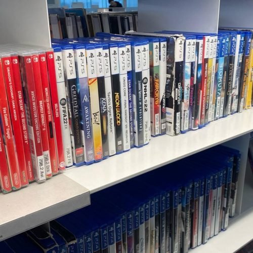 Conheça a biblioteca que permite pegar jogos emprestados de graça de Xbox, PlayStation e Switch