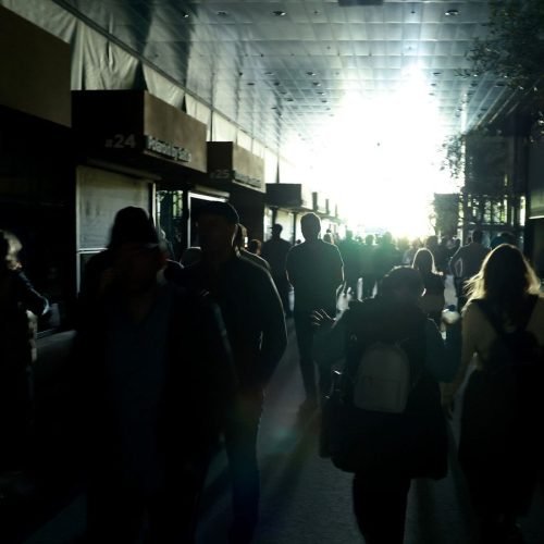 O que é vibração atmosférica induzida? Entenda a possível causa do apagão na Europa