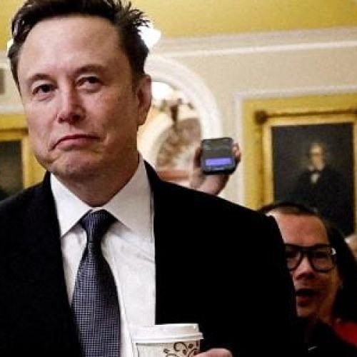 Elon Musk divulga que vendeu X para sua própria empresa de IA