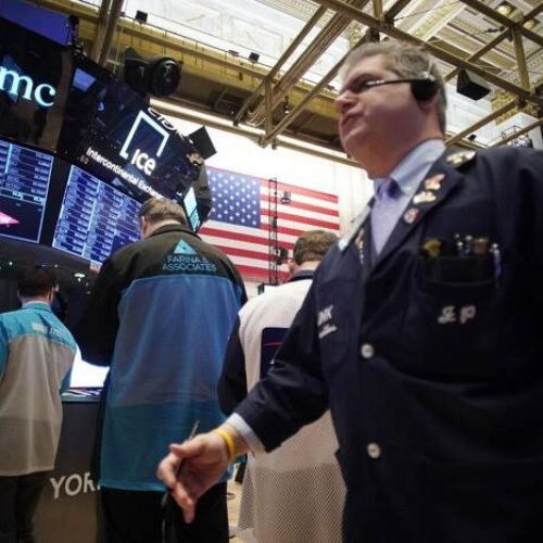 S&P500: Bearish Forecast as Tariffs and Recession Fears Hammer US Stocks