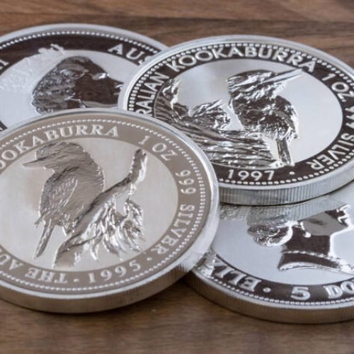 AUD/USD, NZD/USD, and USD/JPY Analysis: US Dollar Weakness Fuels Diverging Trends