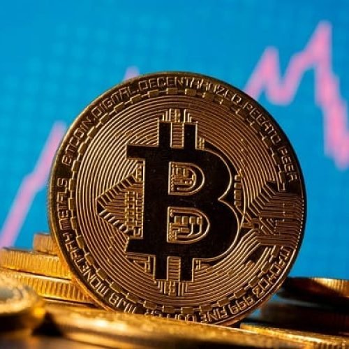 Especialista comenta possível reação do bitcoin a novos eventos positivos Por Investing.com