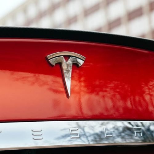TSLA, PLTR and SCMI Forecast – Major US Stocks Quiet in Premarket