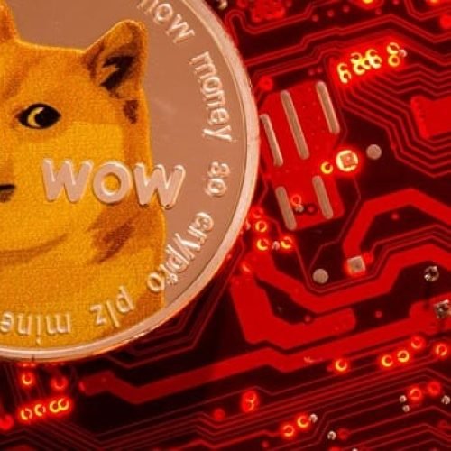 Dogecoin pode cair 18% se perder este suporte Por CriptoFácil