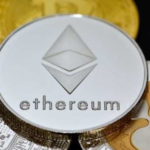 ETH at Risk Amid SEC Scrutiny and Bearish Stakes
