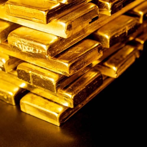 Gold Charges Higher Ahead of Trump’s 100-Day Milestone – Is a Breakout Imminent?