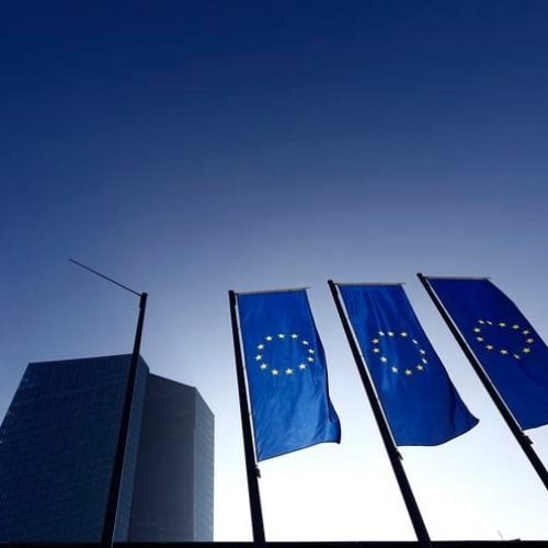Emissão do euro digital é oportunidade, e não risco, para o setor financeiro, diz membro do BCE Por Estadão Conteúdo