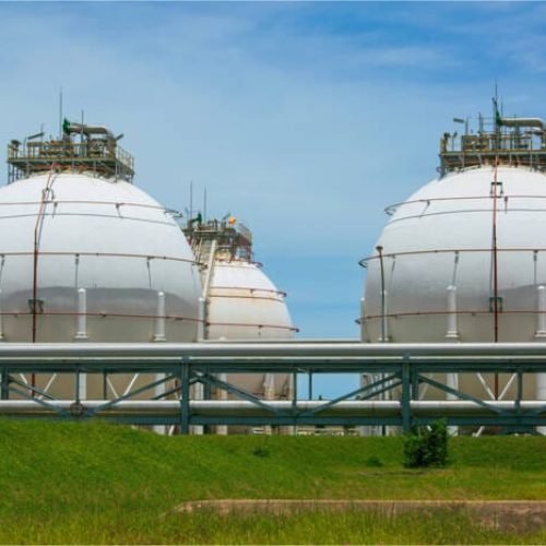 Natural Gas Price Outlook – Natural Gas Continues to See Volatility