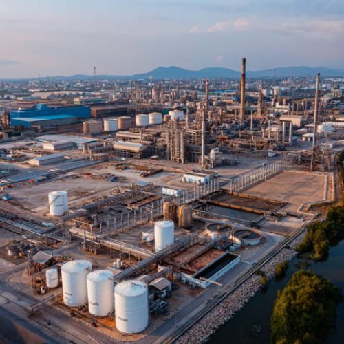 Crude Oil Price Outlook – Crude Oil Continues to Look for the Floor