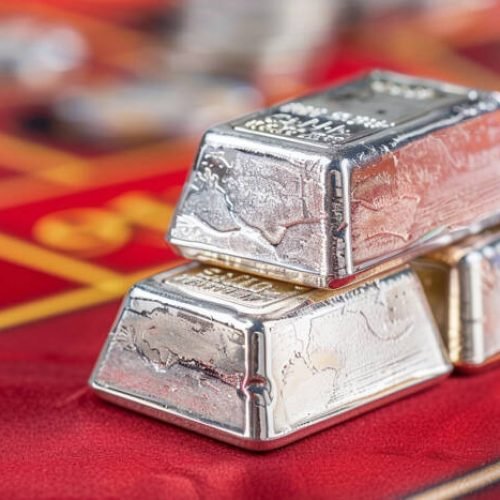 Silver (XAG) Forecast: 50-Day MA Breakout Fuels Rally on Weak Dollar News