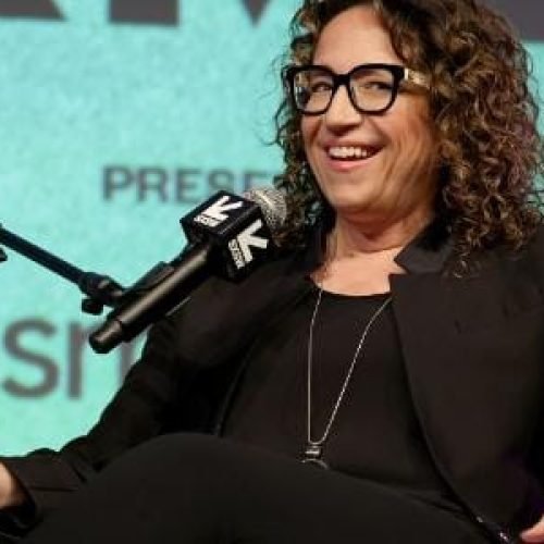 IA até lê, mas não entende notícias, mostra pesquisa: ‘mundo caótico’