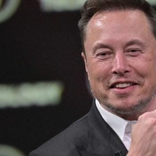 Conheça a Grok, IA de Elon Musk que quer derrubar ChatGPT