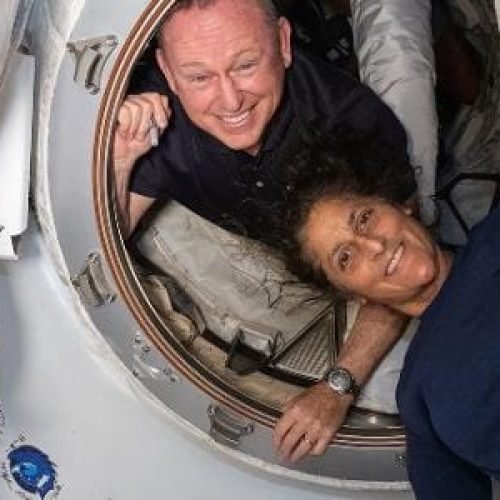 Após 9 meses presos no espaço, astronautas estão perto de voltar