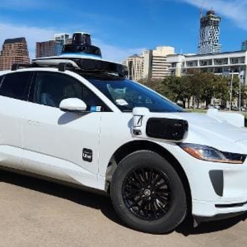 Como é andar no carro da Uber que não tem motorista