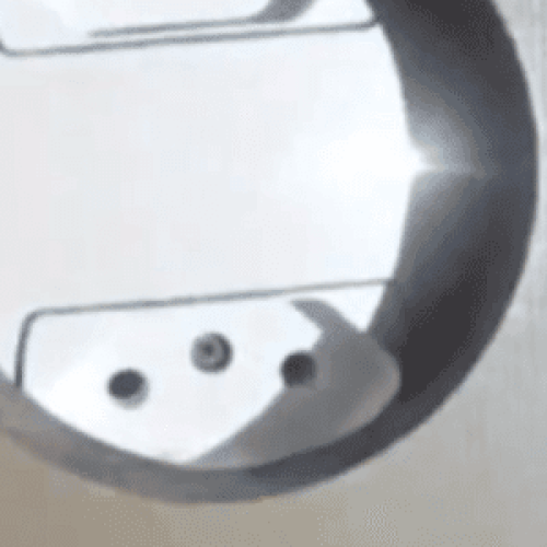 Casal acha câmera em quarto de resort; como evitar bisbilhotagem?