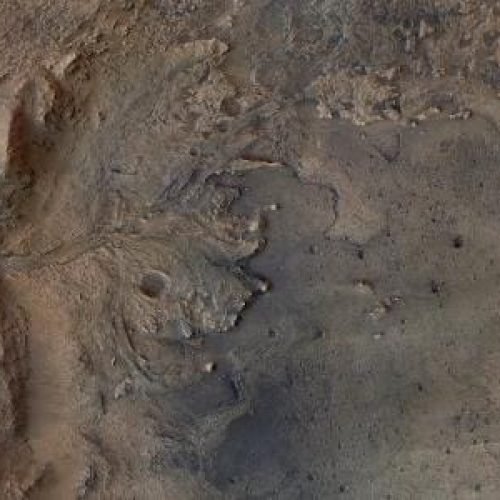 Rover Perseverance encontra sedimentos de antigo lago em Marte