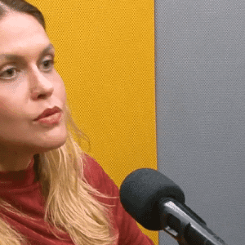 ex-executiva deixa a Meta após ações de Zuckerberg