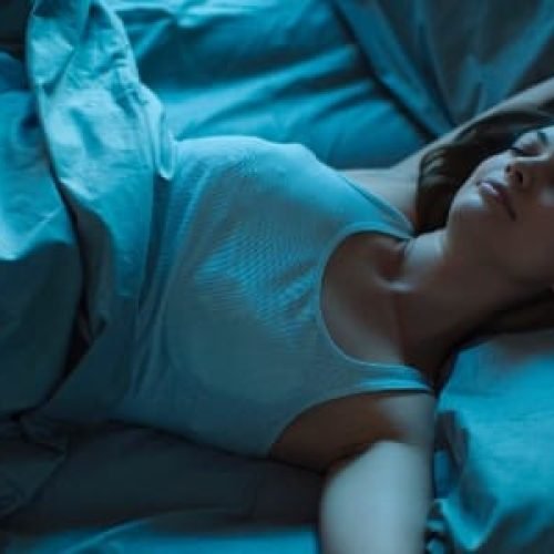 Por que lembramos de alguns sonhos, mas não conseguimos contar outros?