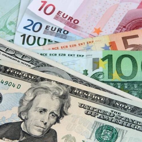 The Trump Trade: US Dollar Slides as EUR/USD Breaks Out Amid Rising Trade Tensions