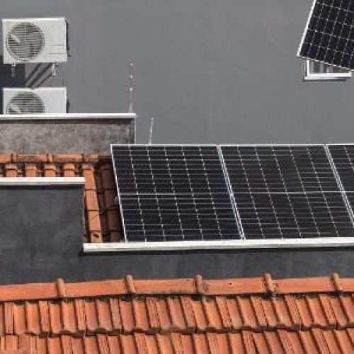 Brasil é oásis para energia solar. Por que ainda não está bombando?
