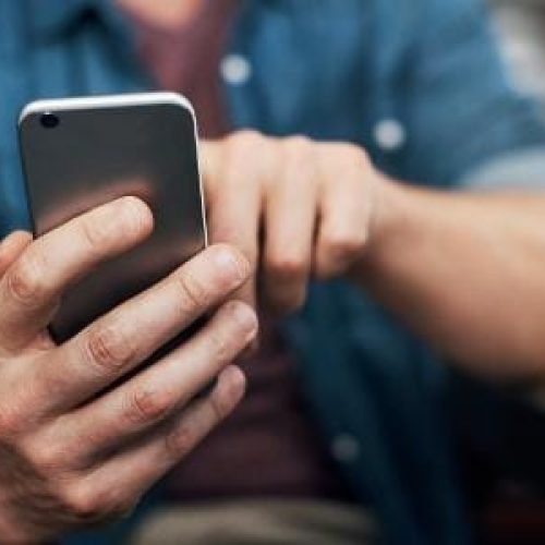 Usuários de app de namoro se estressam com ‘loteria do match’