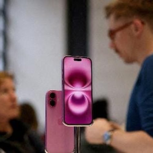 Apple fretou aviões para levar 1,5 milhão de iPhones antes de tarifaço