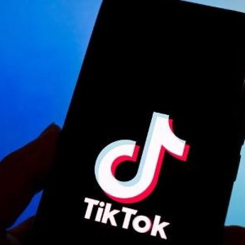 TikTok é multado em R$ 3,4 bi por transferir dados de europeus