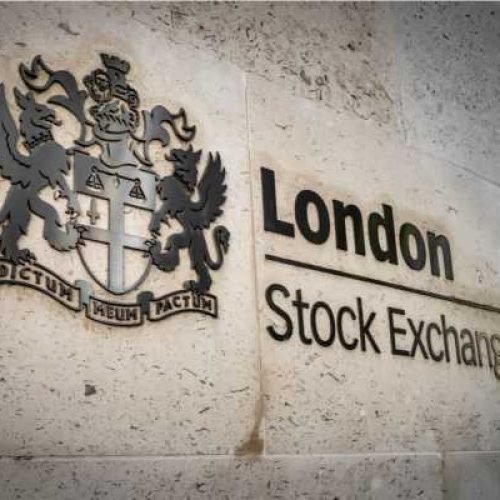 European Markets Buckle Under Geopolitical Strains, Earnings Woes