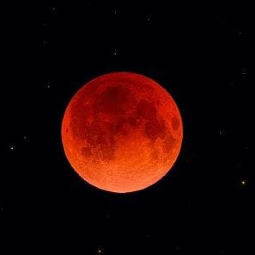 Que horas começa o eclipse da ‘Lua de Sangue’? Horário e como ver
