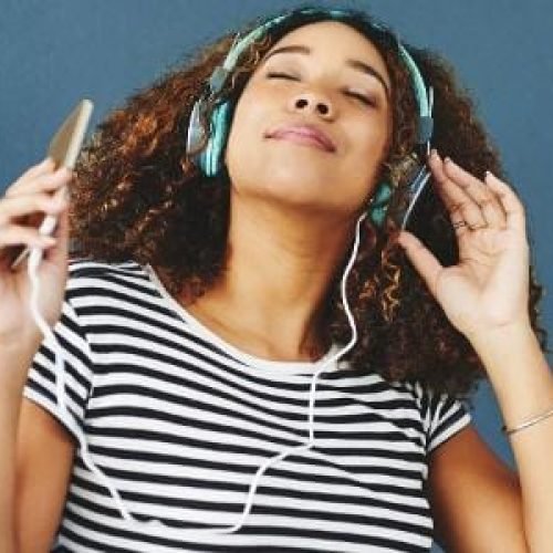 TikTok Music chega ao Brasil para desafiar Spotify