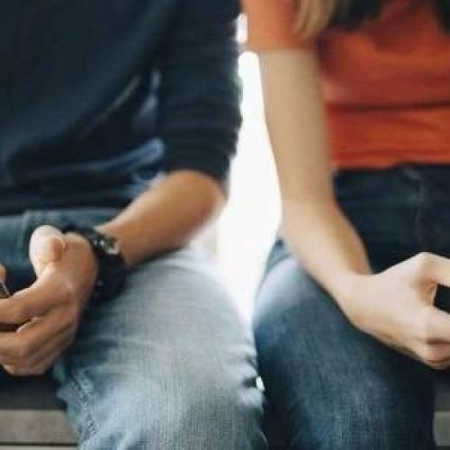 cresce número de jovens que querem menos redes sociais