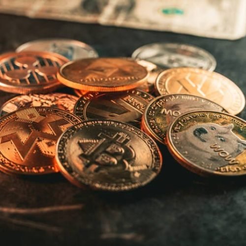Mantle (MNT) Spikes 8% Despite Market Moving Sideway — Will More Upside Follow?