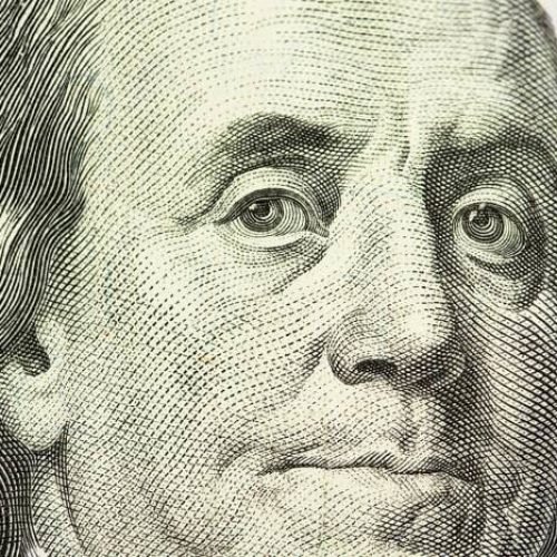 The Dollar Fluctuates Close to Recent Highs Ahead of the NFP