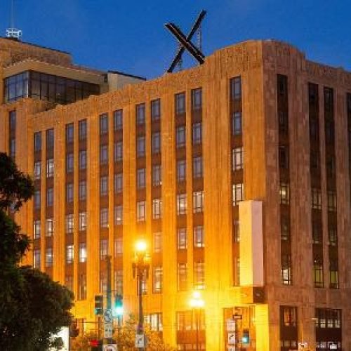 Após demissões em massa, X, o antigo Twitter, está perto do equilíbrio