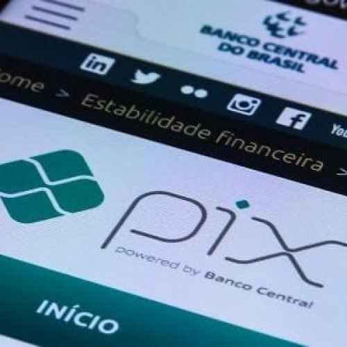 Com PIX e 5G, Brasil reduz atraso em relação à China e avanço é elogiado