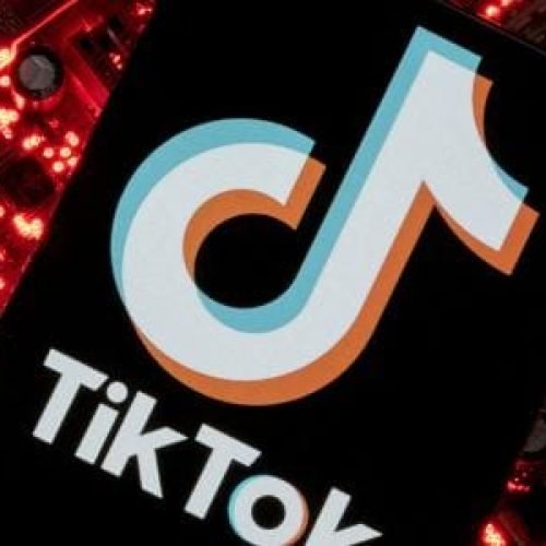 TikTok reforça controle parental sobre tempo de menores na plataforma