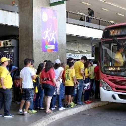 Como pagar transporte público via celular no Centro-Oeste do Brasil