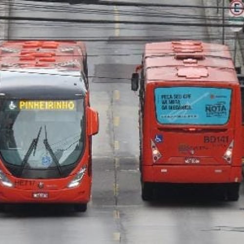 Como pagar transporte público com celular na região Sul do Brasil